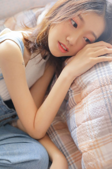 隔壁王大爷头像